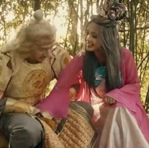 限时特惠古装西游主题玩具套装，与铁扇公主、甜猴哥、牛魔王一同撞破战斗，全新3V-500M体验！