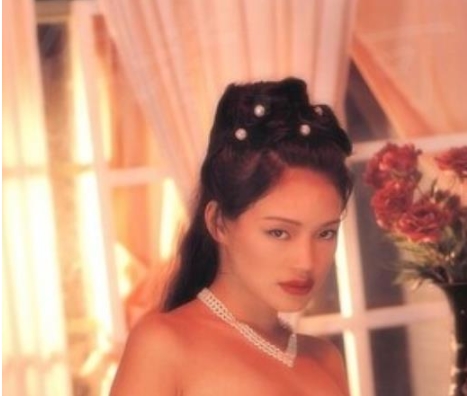 《女神舒淇早期超脱尺度，让你感受明星的魅力！》