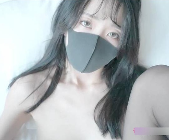 香港娃娃姐姐，私密短片曝光，性感黑丝诱惑