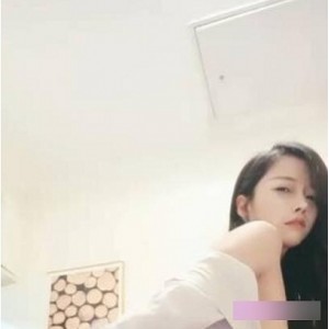 「狐媚小妖精」超人气主播最新定制合集，浮力姬带你风sao大球，1v-1.08G虎牙高颜值商品！