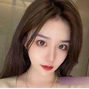 绝对网红奇妙独家！推顶级神颜、身材，让你成为Babanaix！