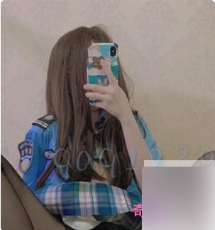 《斗鱼人气主播嗝崽的码，纯欲视频合集，让你欲罢不能！》