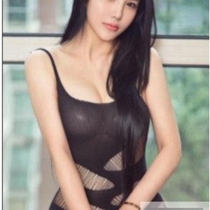 独家揭秘抖音超人气主播楠楠的私拍作品合集，让你大饱眼福！