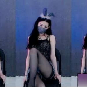 独家定制虎牙灵芸，笑容不离，6部一次拥有！