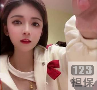 抖音网红女神散播高科技视频，爆料男友使用72V647M某推产品