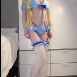 YuzuKitty柚子猫QE二连白丝jk英梨梨cos肥磨棒蓝光加特林摄影师蛤蜊