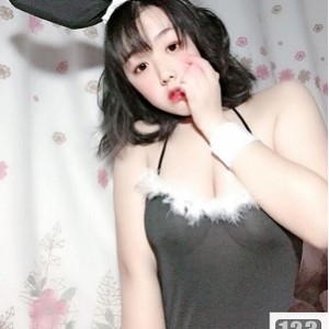 -neo奶酪-香草少女-你的学姐-黑袜-护士服装-蓝色连衣裙-连体袜-吸口酸奶-线下约-睡衣-自我娱乐-渔网-白色航航家-脸部特写-红色运动服-死库水-双马尾-