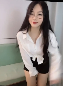 可爱女神的抖音视频和照片