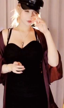 斗鱼主播Minana热舞百度云资源，10W粉丝稀缺珍品，高清3小时+，购入70部女仆黑丝短裙