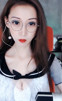 酥念儿主播的美腿表演合集