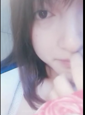 女主播阳阳小甜甜、七七小野樱和蔡小熊的视频合集,包括飞机和火箭等内容,总大小为1.77G。