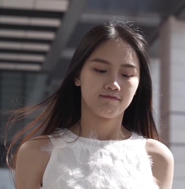 火爆的虎牙宅男剧情合集：高品质、高清无圣光，32V38.6G，天美传媒和麻瓜豆豆传媒联合制作的精东传媒作品。新鲜感十足，演员颜值竿娆风格独特。