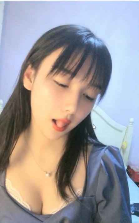 斗鱼超级人气清纯女神杨葱葱直播合集