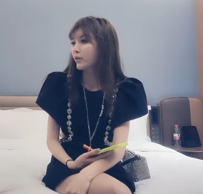 宅男寻花：高颜值小仙女摄影模特