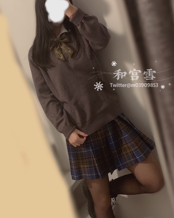 浮力姬宫雪口味重双洞风油精自虐绝版百度云出道纸巾皮鞭堵嘴铁链虐Y担心