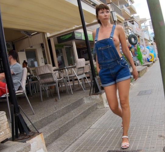 性感透视装下垂奇妙感绅士