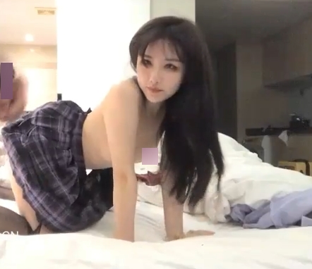 清纯妹子JK黑丝视频资源