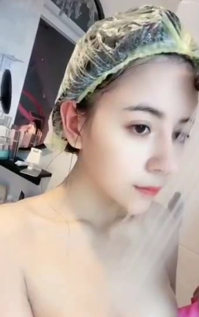 美女主播于欣柔的浮力精选