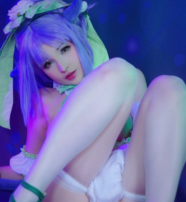 网红光“阴”浮力姬合集，糯糯酱白丝JK、红色害羞JK、泳装女仆，浴室黑丝JK，腿好看巨R狂野