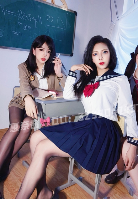 TS美妖:9位超人气实拍模特,火辣欧美风清纯美女BJ北游大佬鬼鬼:林婉佳、小熊、小鱼、韩佳佳等美女模特实拍合集惠奈酱綾美嘉:甜美可爱的火辣美女模特合集宋旋:清纯白衬衫牛仔裤黑色短靴美女模特甜欲猫:脸蛋圆圆月牙儿状嘴唇微翘的性感美女模特