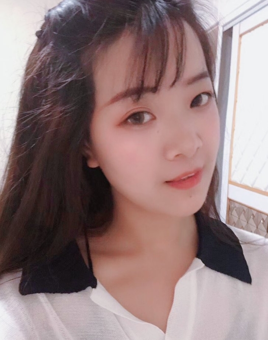 中年美妇蜜桃舞池钢琴