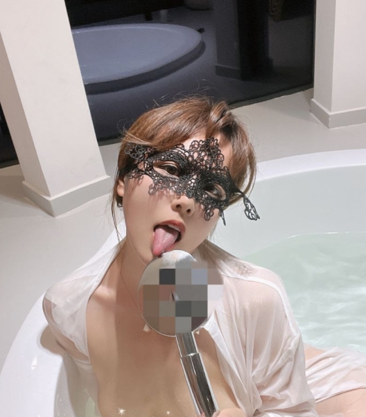 美杜莎故事合集：60部经典故事，包厢中的尖叫声，120部大款老板的选择