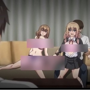 初恋女友报复：母女双人游戏详细原版图片