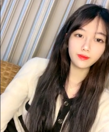 舞蹈系学生自选合集50V8.4G百度盘B001-B700期B701期