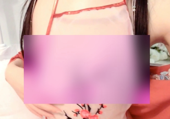 自行打包的160p2v汉服视频，包含露脸、扇子和擦b动作，提供百度云盘永链和妙传链接，文件大小为667m。