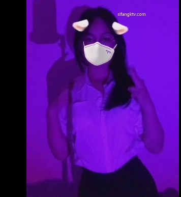 女大学生日常互动带假jb