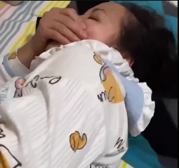 乱来真实母子对白川贵口音380Mmp4度盘