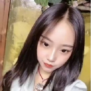 美足小表妹出差白嫩