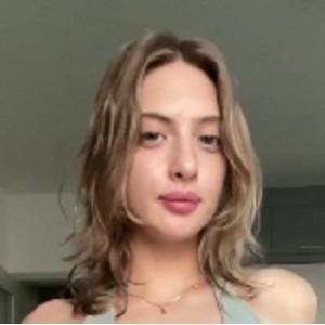 高颜值大长腿小姐姐Dionkadi10.5g神秘处百度盘