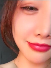 精选女神露肩连衣裙