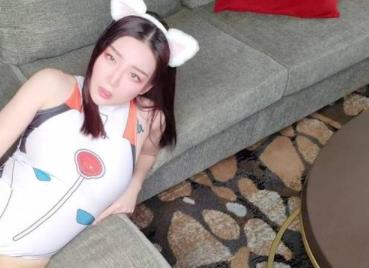 Onlyfans平台上的佳作:李真和NicoLove的剧情