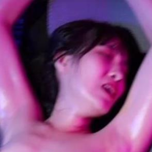 精选热舞油姬弹身材