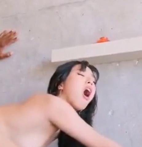 漂亮高跟白丝美女老黑教育视角冲击诱人1V-401M