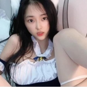 芋喵喵的猫耳女仆作品