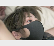 《HongKongDollX：X爱练习手册》-黑丝身材场景互动