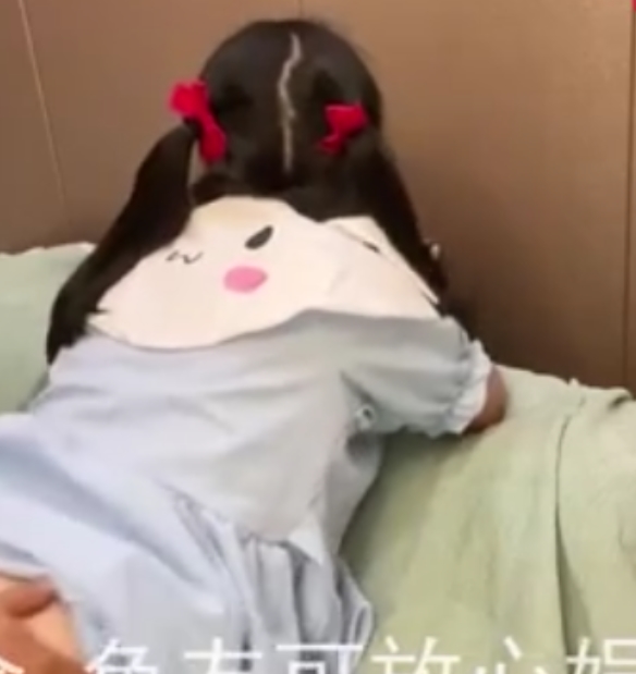 91大神喵喵萌/月光下的晚自习视频合集，29个视频1.14G，妹子妹子，奶很大，百度盘