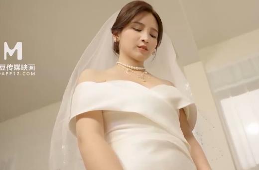 麻豆合集4：3V-2.8G，玩神、C吹之歌、金手指、湾湾国媒、黑道姐妹花、前任新娘等精彩作品一网打尽！