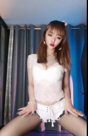 陈小魔挑战尺度御姐,浮力主播火爆身材禁忌伦理绝唱视频下载