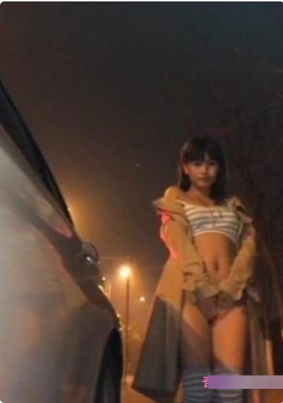 斗鱼超级人气百变小仙女妹子主播魅心绝版合集