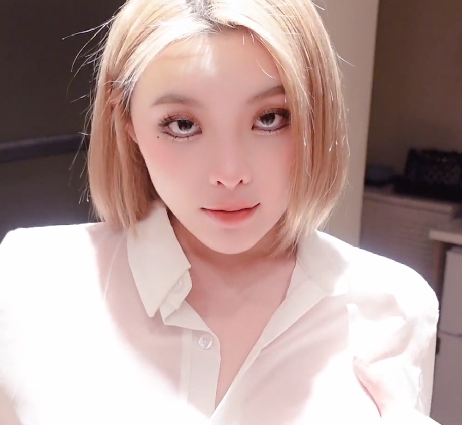 台湾美臀魅惑大合集：黄kitty2002102推特网诱人415V+49G视频下载