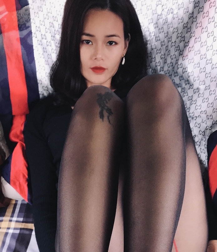 奈丝姐姐:快手网红,百度ED2K视频收藏达97个