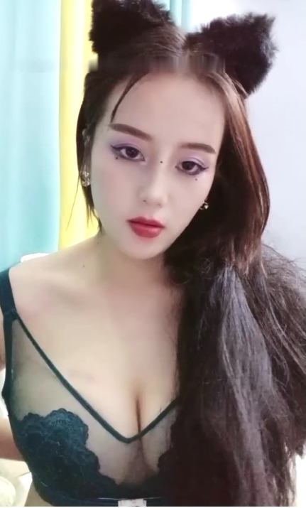 金牌老主播吊钟奶：御姐风范自我安慰，视频精彩不容错过