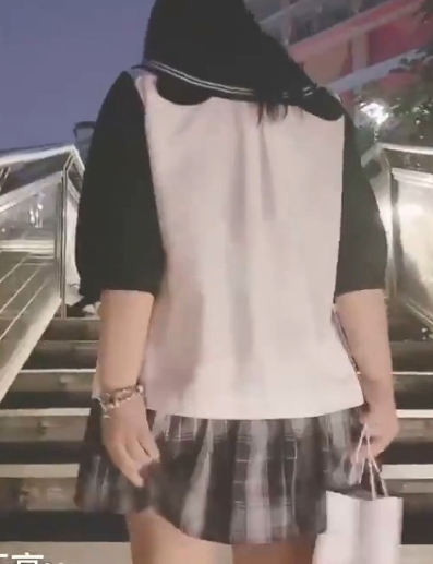 某推精选穿环少女沙耶妹妹完整合集：脸蛋皮肤大眼睛，修长美腿超球球围，不科学身材浮力姬玩偶姐姐，Y环R钉车灯技术1.6G