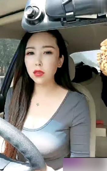 27部蜜桃御姐4月系列高清视频合集，成熟女人的魅力尽显