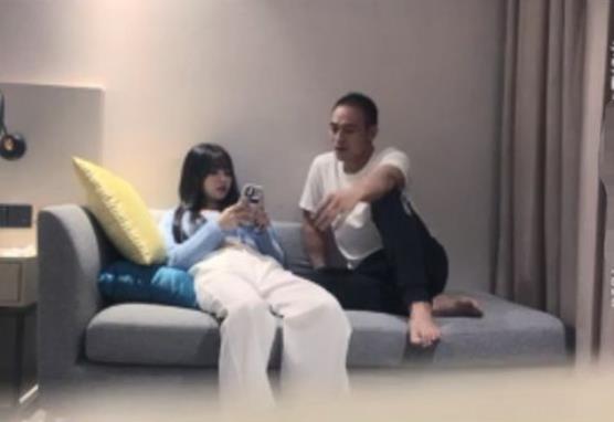 抖音网红兰兰鹿鹿交友门事件最新完整合集，精彩不容错过