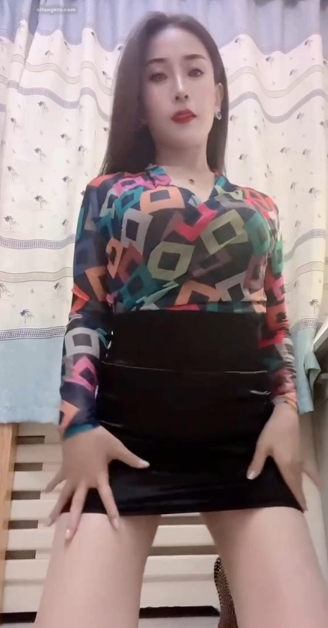 东方晴琴+大玉儿+钱宝宝（玉兔兔）福利视频83V5.8G转载搬运